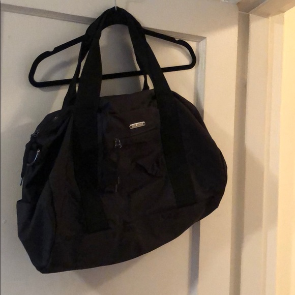 givenchy parfums duffle bag
